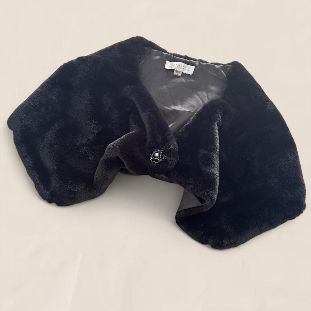 Black faux fur shrug bolero crop jacket | size small old Hollywood glam - Picture 3 of 8